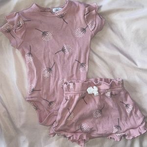 Two piece short set